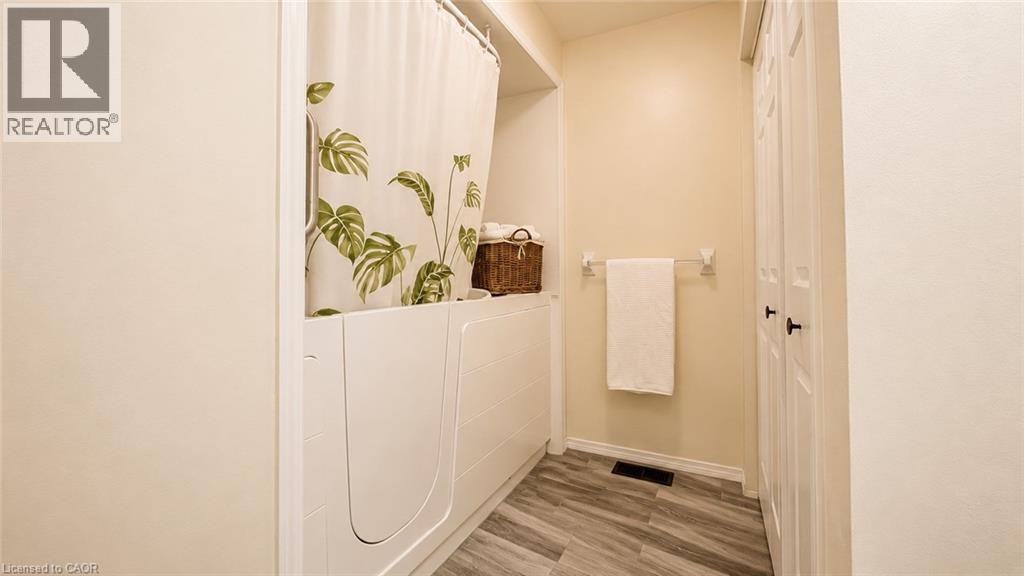 31 Kinross Street Unit# 1, Caledonia, Ontario  N3W 1J7 - Photo 21 - 40831595