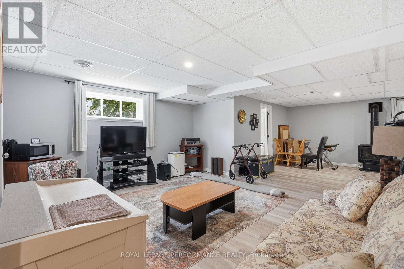 992 Ghislain Street, Hawkesbury, Ontario  K6A 3B2 - Photo 21 - X13442110