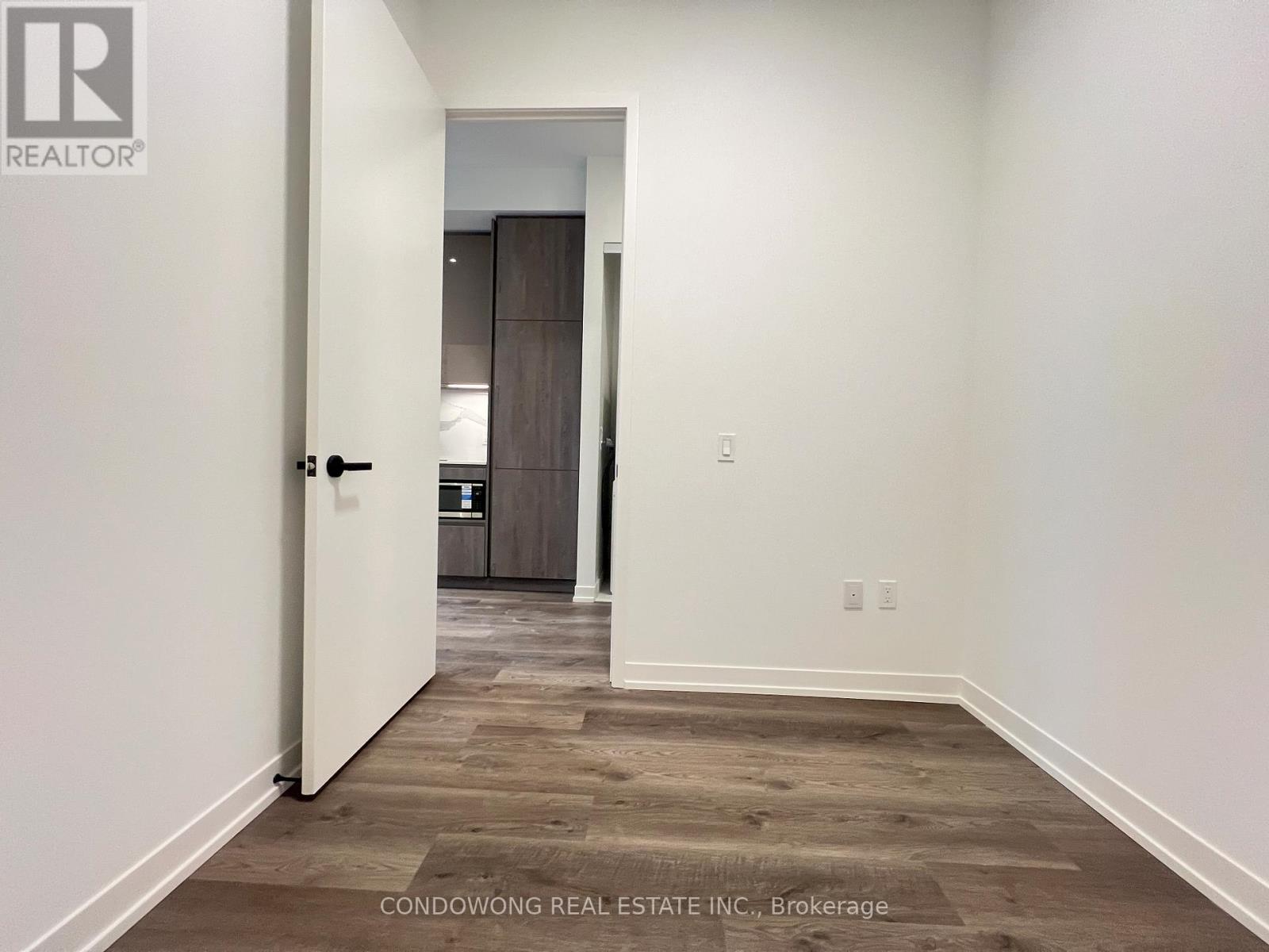 3708 - 8 Interchange Way, Vaughan, Ontario  L4K 0R2 - Photo 5 - N13442076