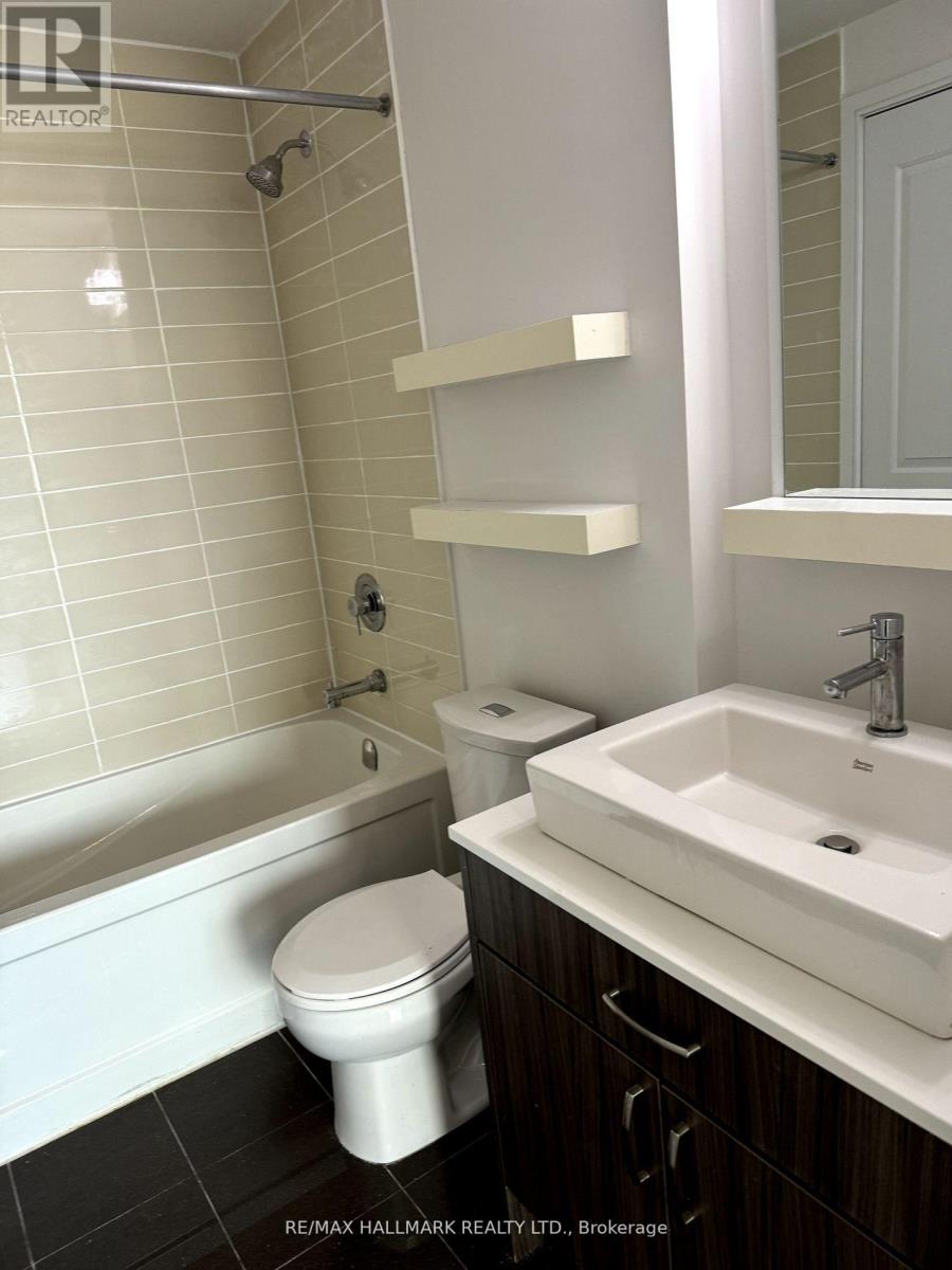 1701 - 9205 Yonge Street, Richmond Hill, Ontario  L4C 1V5 - Photo 8 - N13442130