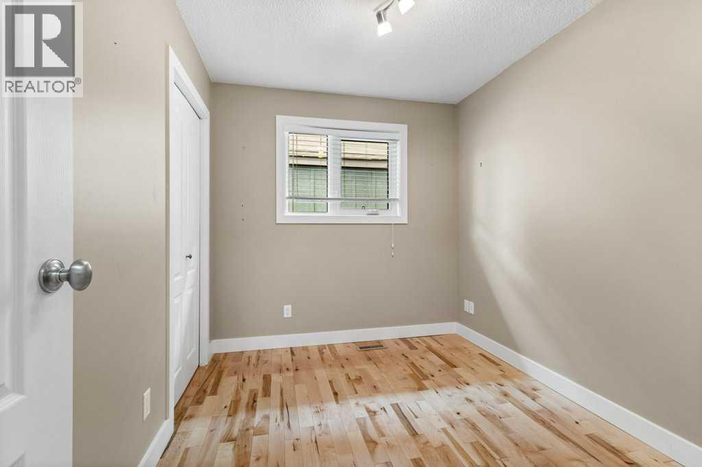 5 Roland Street, Red Deer, Alberta  T4P 3G8 - Photo 16 - A2319367