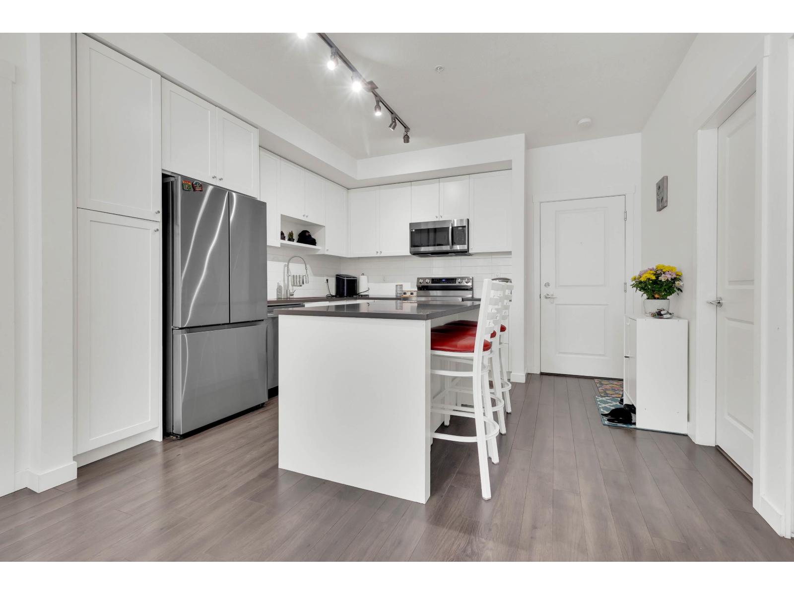 408 15815 85 Avenue, Surrey, British Columbia  V4N 6X5 - Photo 5 - R3106996