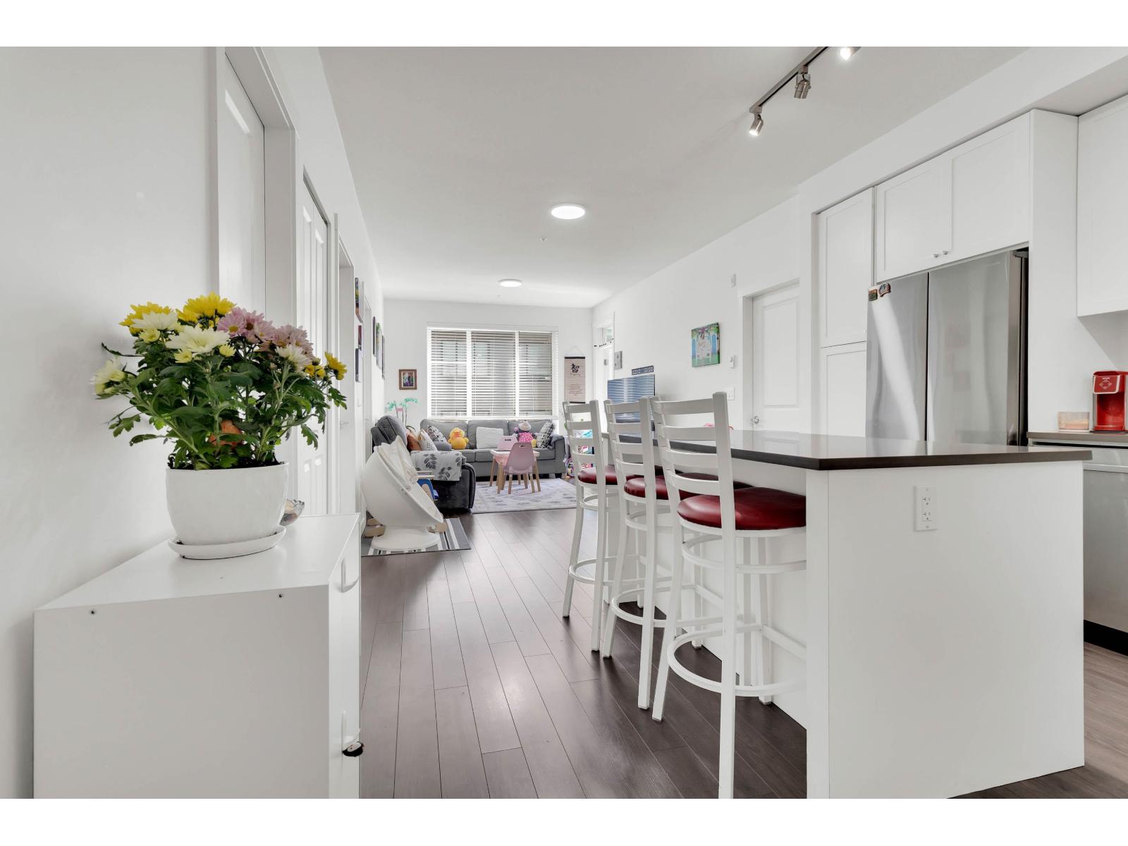 408 15815 85 Avenue, Surrey, British Columbia  V4N 6X5 - Photo 8 - R3106996