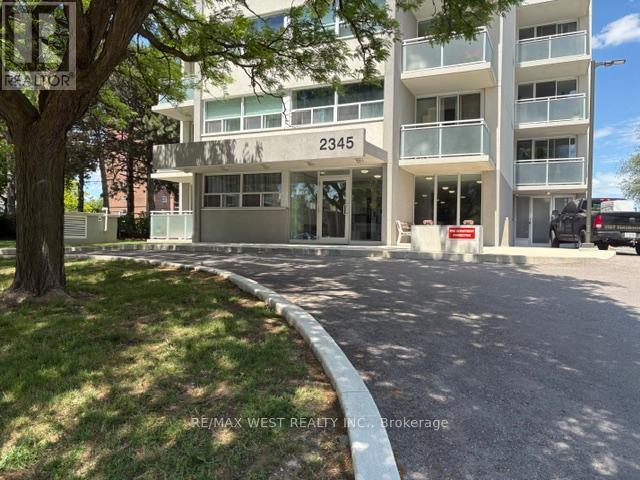 804 - 2345 Confederation Parkway, Mississauga, Ontario  L5B 2H3 - Photo 2 - W13442082