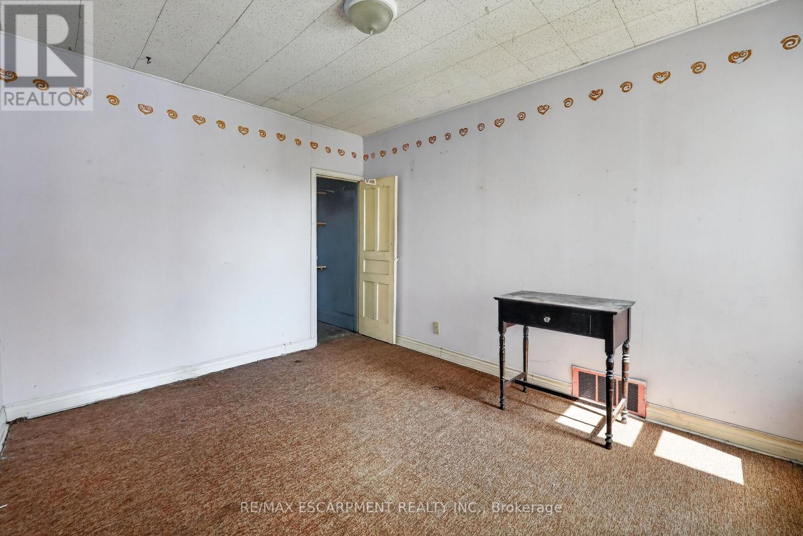 86 Belview Avenue, Hamilton, Ontario  L8L 7K8 - Photo 18 - X13442106