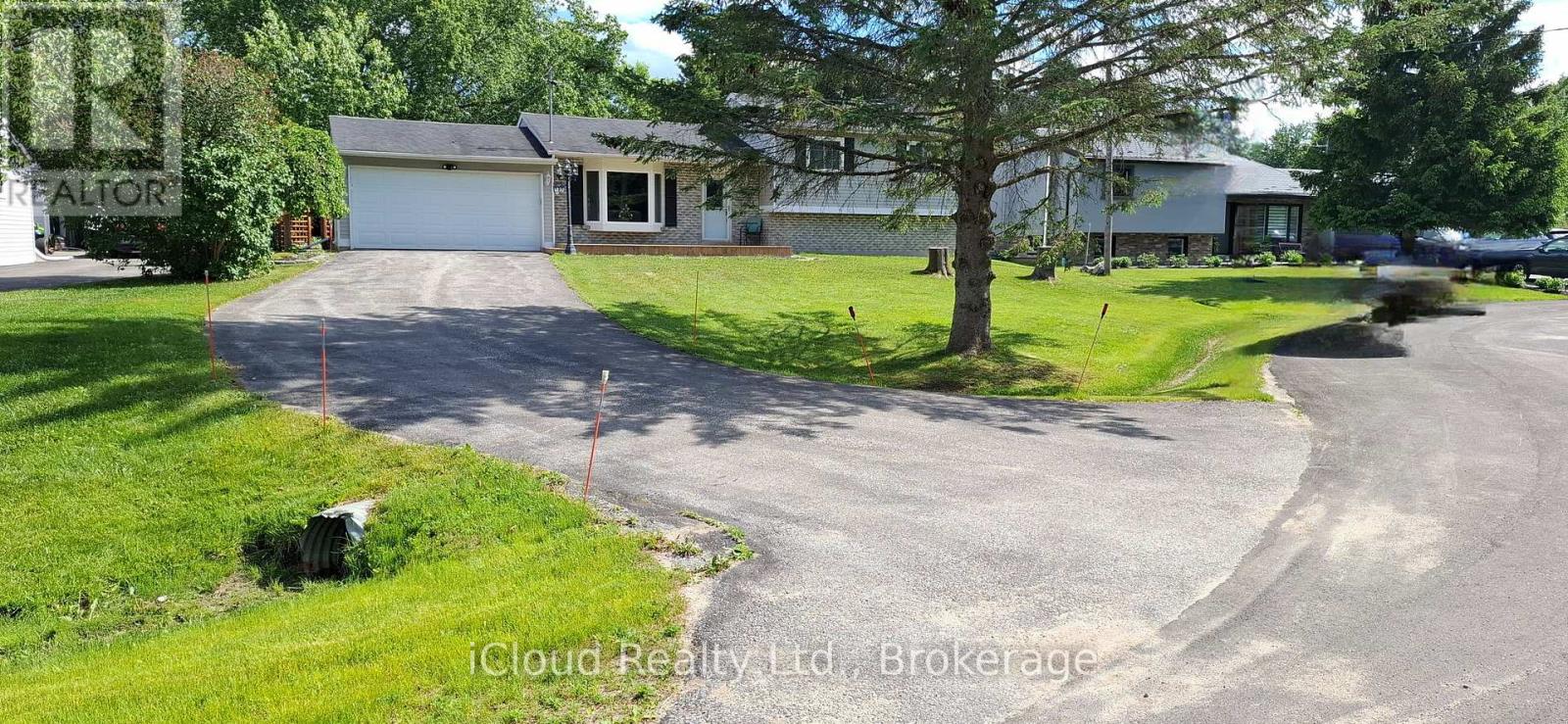 135 King Street, Adjala-Tosorontio, Ontario  L0M 1M0 - Photo 2 - N12791758