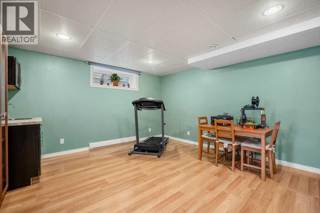44 Everridge Way Sw, Calgary, Alberta  T2Y 4S7 - Photo 28 - A2319956
