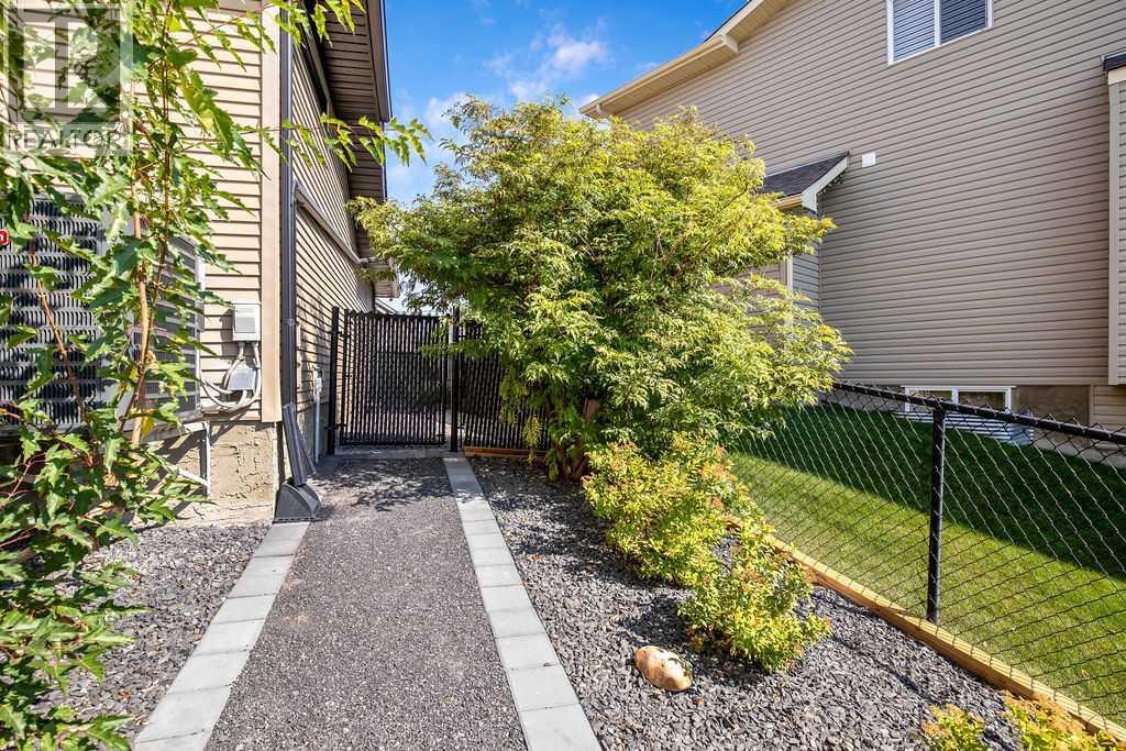 41 Drake Landing Crescent, Okotoks, Alberta  T1S 0E7 - Photo 40 - A2316574