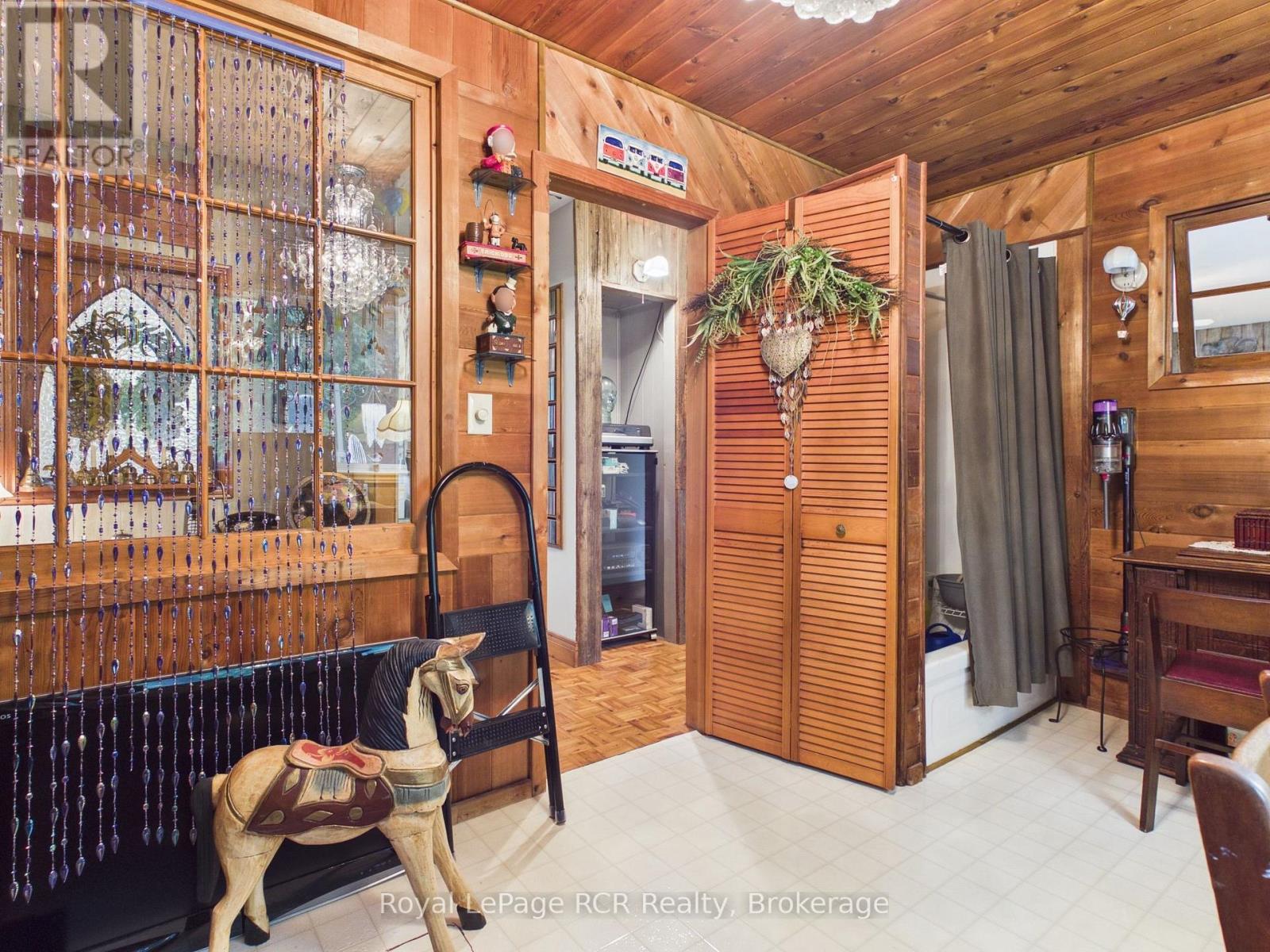 38 Upper Lorne Beach Road, Kincardine, Ontario  N0G 2T0 - Photo 19 - X13442164