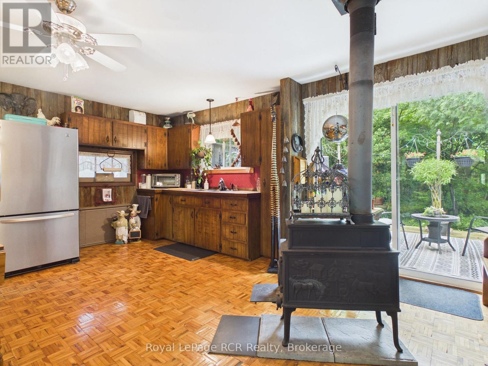 38 Upper Lorne Beach Road, Kincardine, Ontario  N0G 2T0 - Photo 9 - X13442164