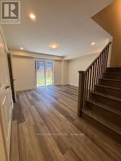 407 - 1695 Dersan Street, Pickering, Ontario  L1X 0S9 - Photo 3 - E13442158