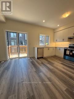 407 - 1695 Dersan Street, Pickering, Ontario  L1X 0S9 - Photo 4 - E13442158