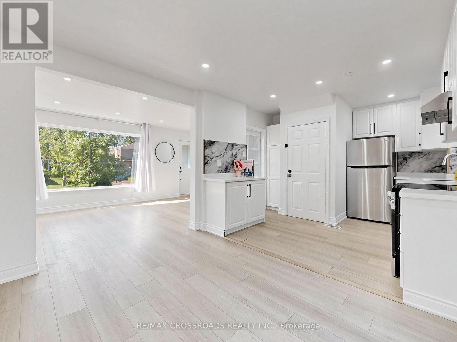 53 Bonniewood Road, Toronto, Ontario  M1K 2L9 - Photo 13 - E13442160
