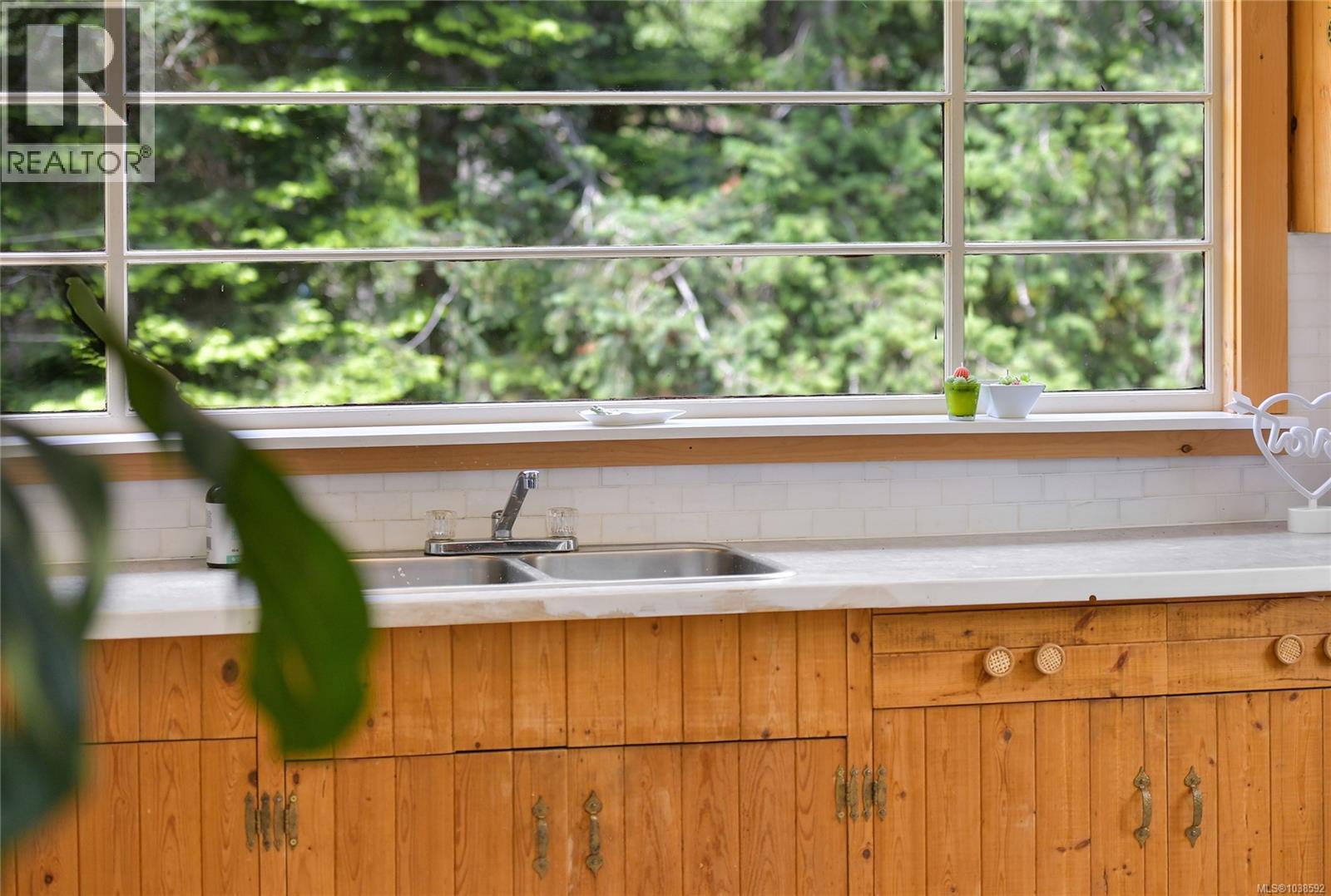 222 Skana Gate Rd, Mayne Island, British Columbia  V0N 2J1 - Photo 25 - 1038592