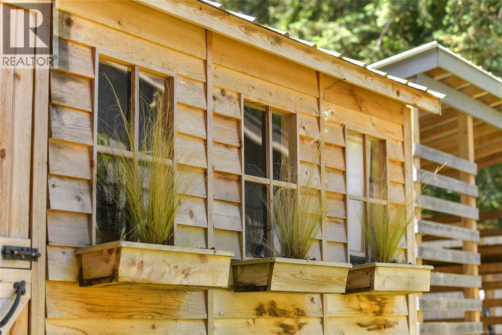 222 Skana Gate Rd, Mayne Island, British Columbia  V0N 2J1 - Photo 54 - 1038592