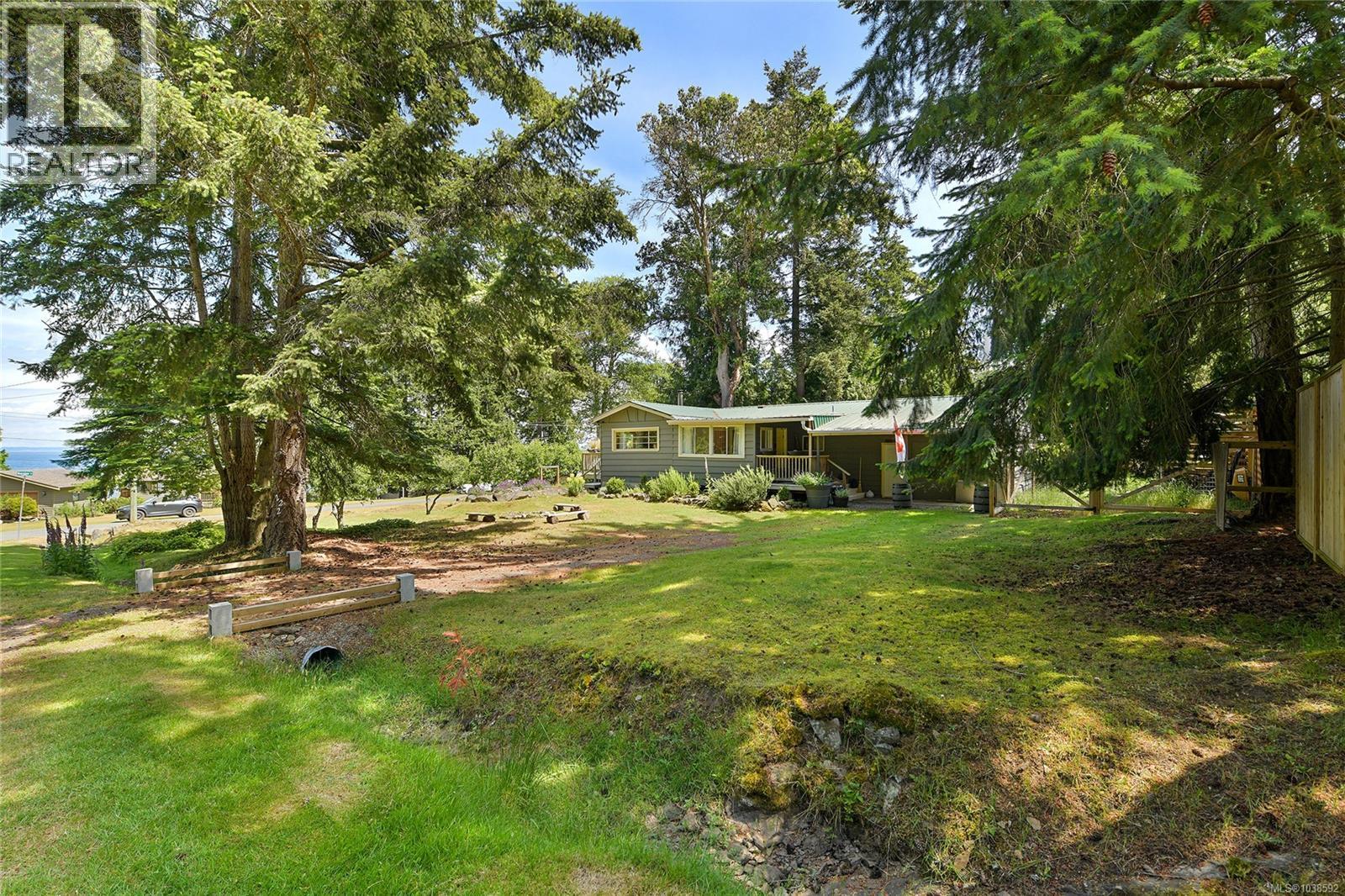 222 Skana Gate Rd, Mayne Island, British Columbia  V0N 2J1 - Photo 47 - 1038592