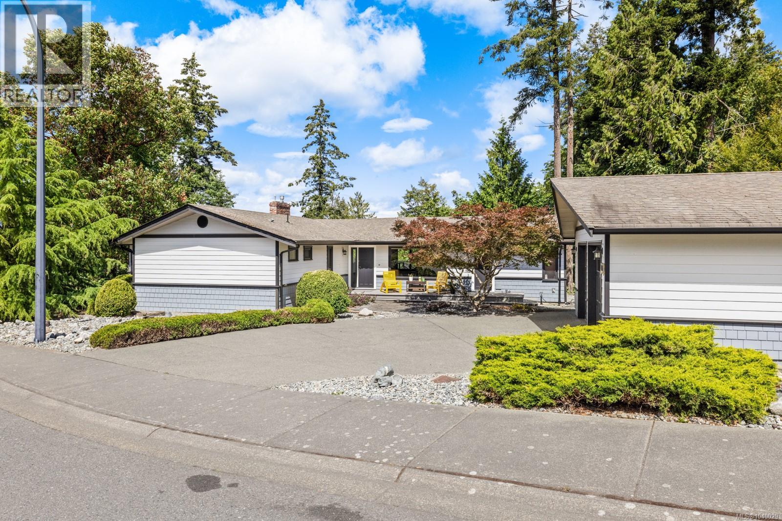 10075 Daniel St, Chemainus, British Columbia  V0R 1K1 - Photo 2 - 1040029