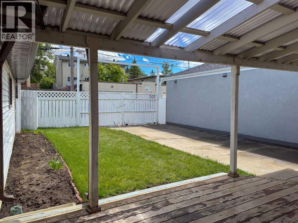 548 Mcintosh Road Ne, Calgary, Alberta  T2E 5Z3 - Photo 32 - A2318770