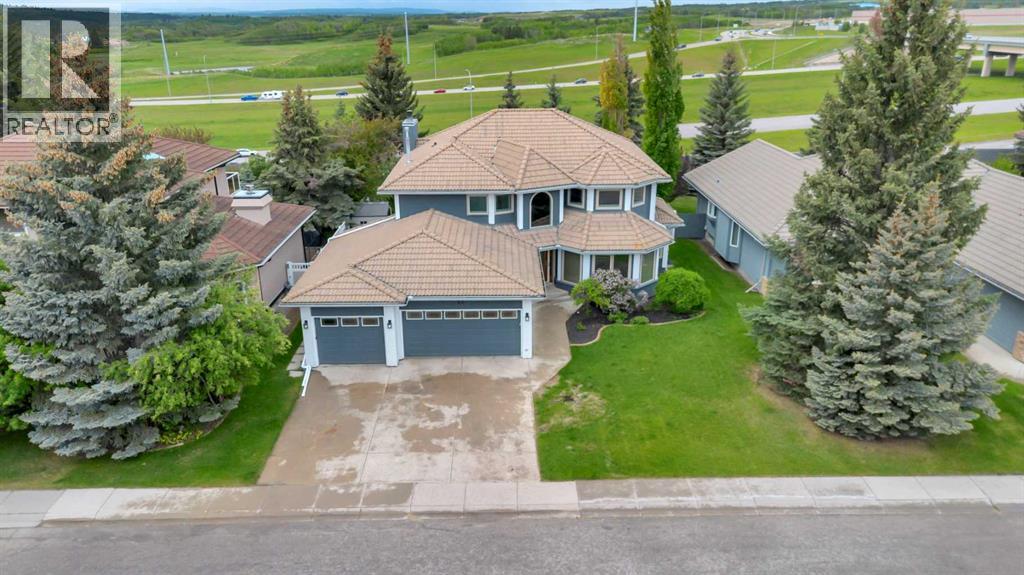 52 Woodpath Terrace Sw, Calgary, Alberta  T2W 5Z7 - Photo 9 - A2319891