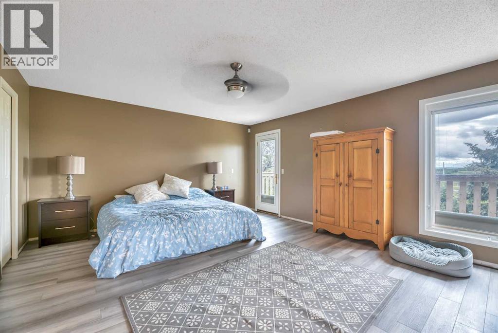 52 Woodpath Terrace Sw, Calgary, Alberta  T2W 5Z7 - Photo 33 - A2319891