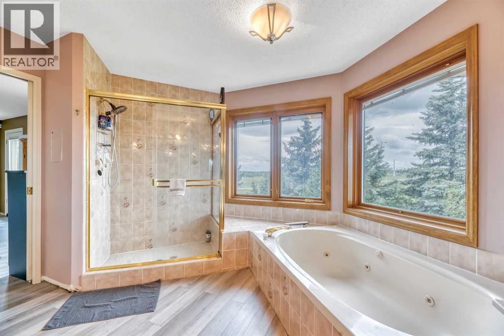 52 Woodpath Terrace Sw, Calgary, Alberta  T2W 5Z7 - Photo 37 - A2319891