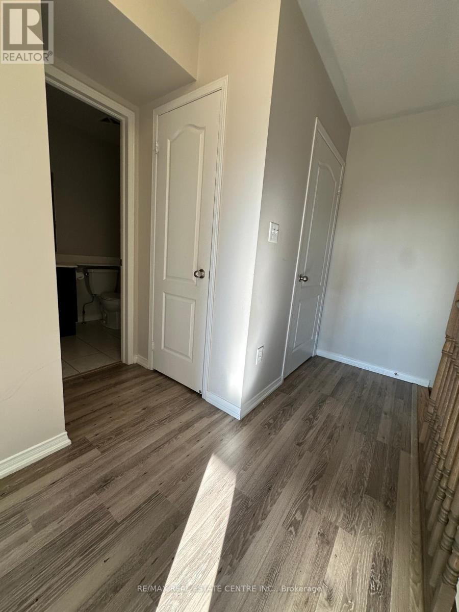 10 - 2504 Post Road, Oakville, Ontario  L6H 0C1 - Photo 16 - W13442138