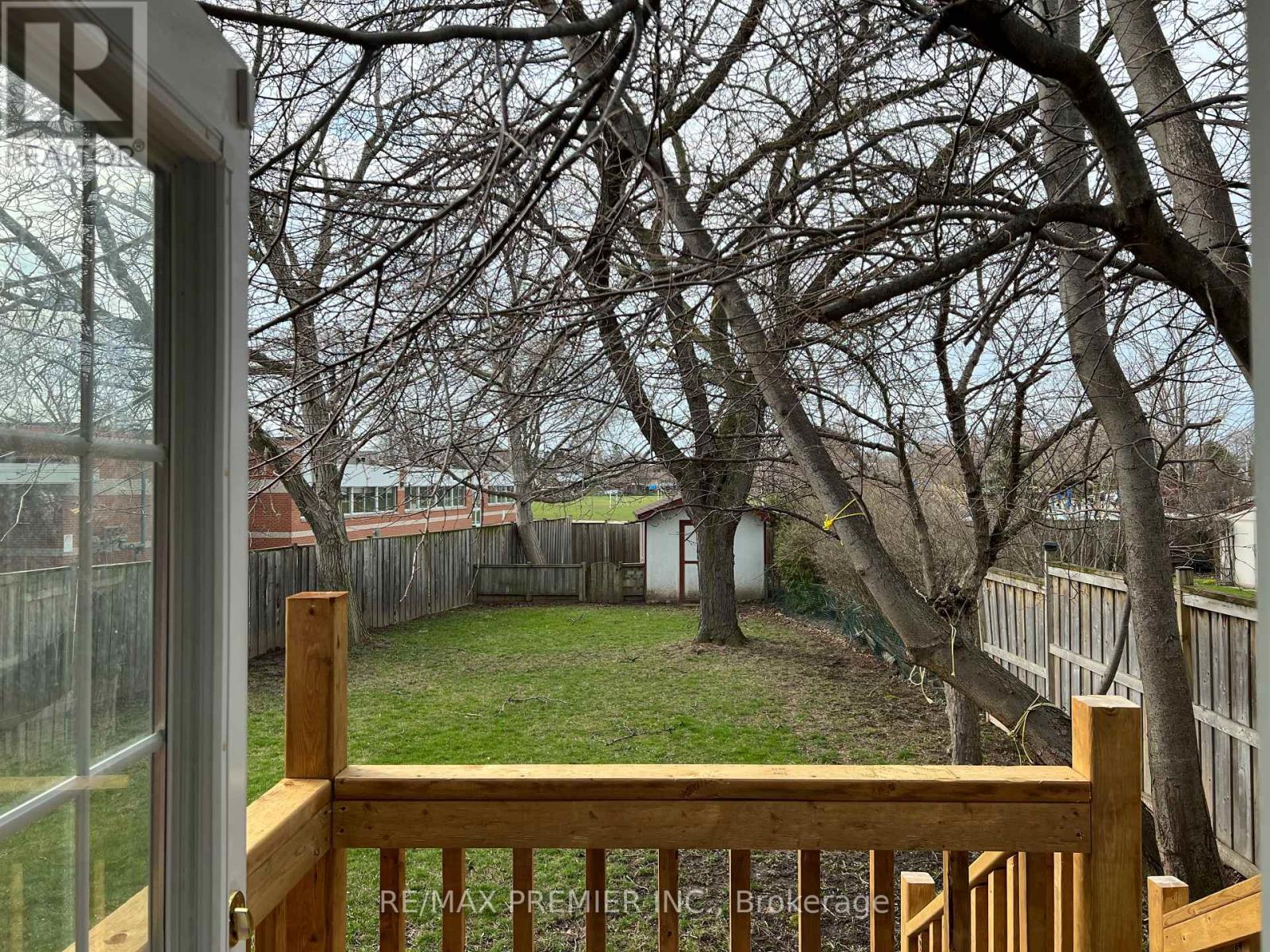 Main Floor - 288 Scott Street, St. Catharines, Ontario  L2N 1J3 - Photo 33 - X13046952