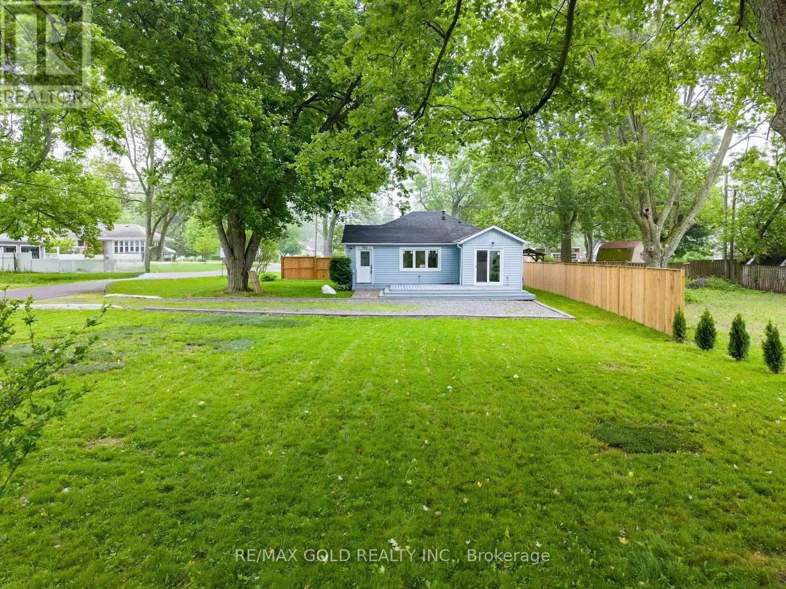 196 Elmwood Avenue, Fort Erie, Ontario  L0S 1B0 - Photo 2 - X13442156