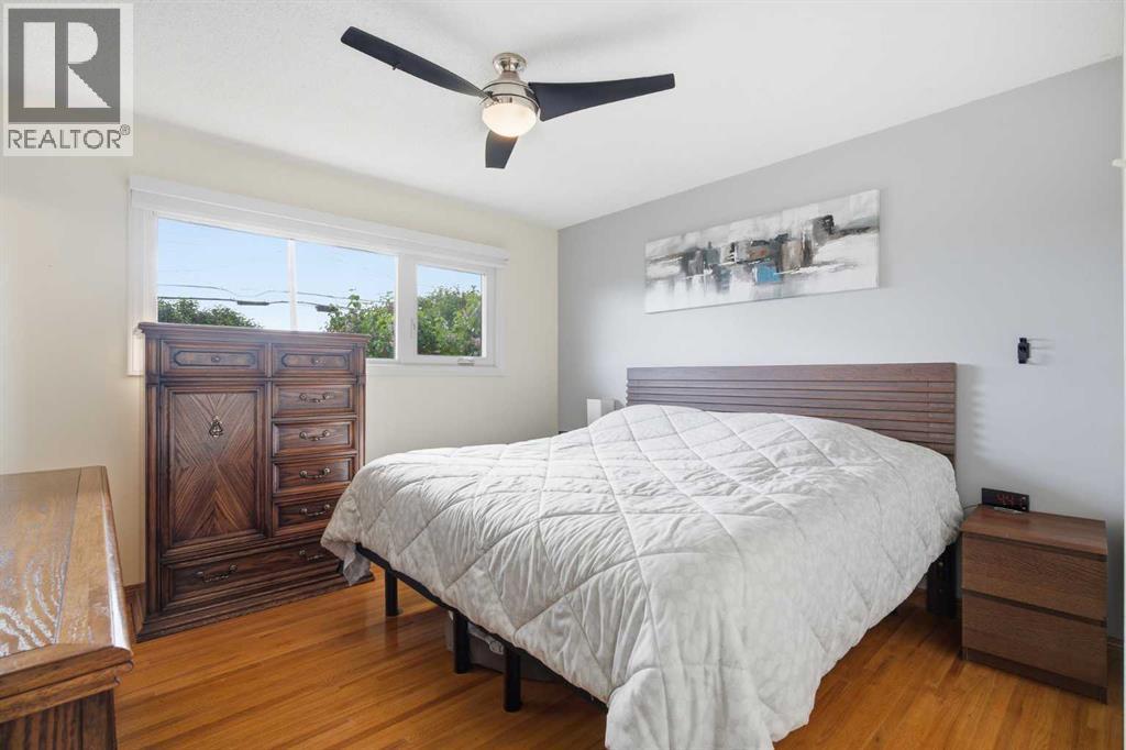 10011 Maplecreek Drive Se, Calgary, Alberta  T2J 1T7 - Photo 17 - A2318196