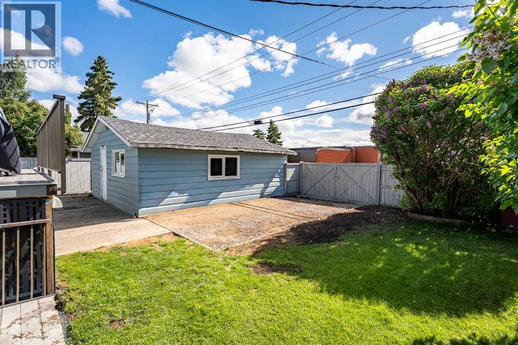 10011 Maplecreek Drive Se, Calgary, Alberta  T2J 1T7 - Photo 37 - A2318196