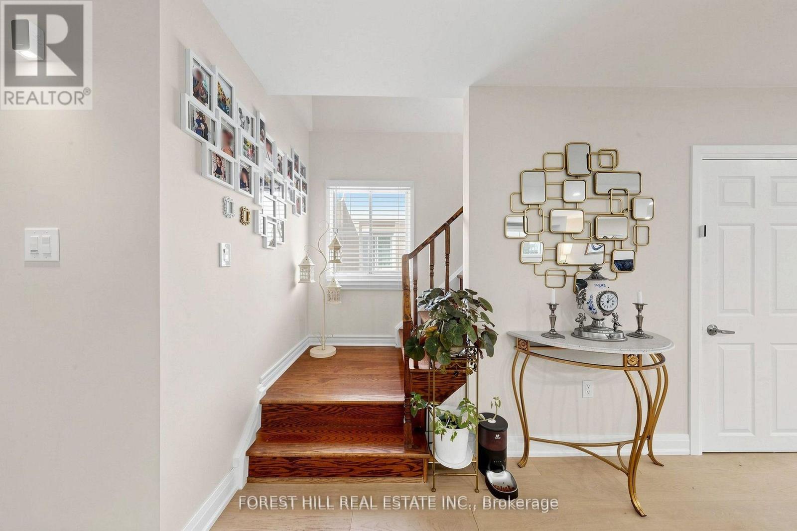 Main & Second - 44 Lund Street N, Richmond Hill, Ontario L4C 5V7 - Photo 15 - N13442178