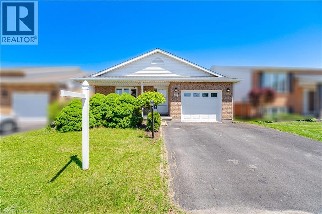 196 First St Louth, St. Catharines, Ontario  L2S 0A6 - Photo 2 - 40839563