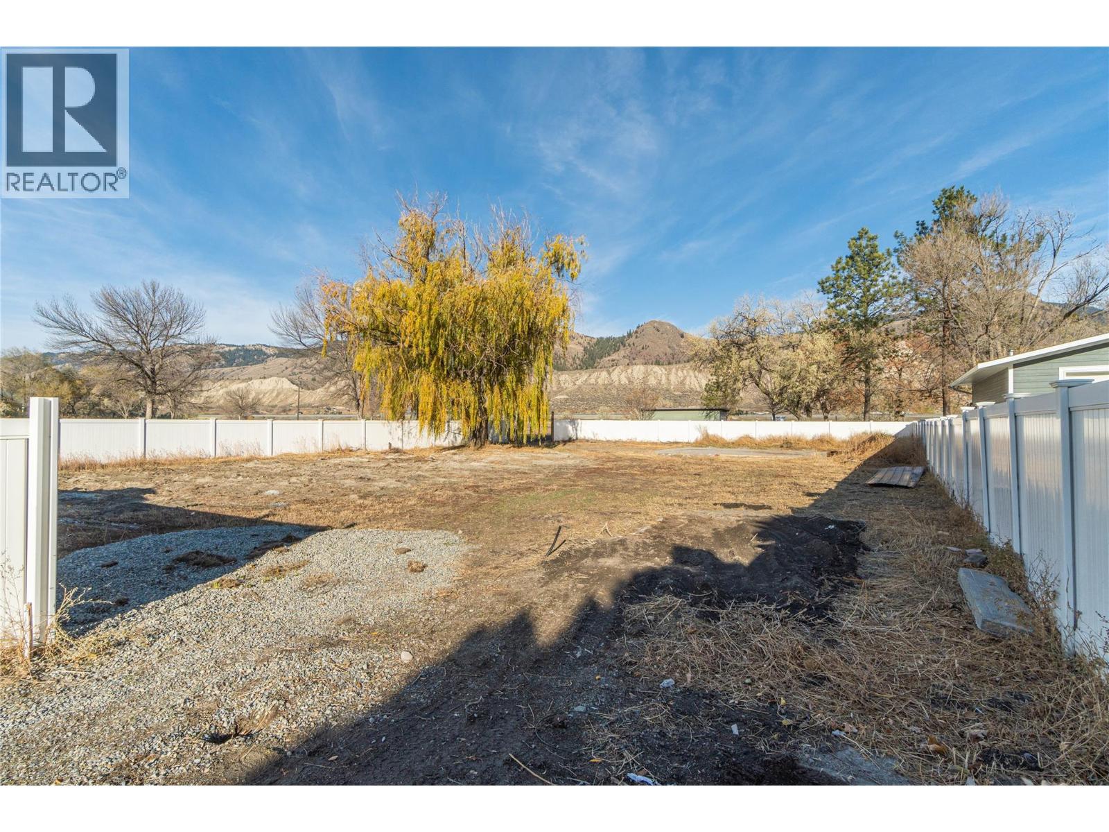 5764 Todd Hill Crescent, Kamloops, British Columbia  V2C 4X8 - Photo 14 - 10391342