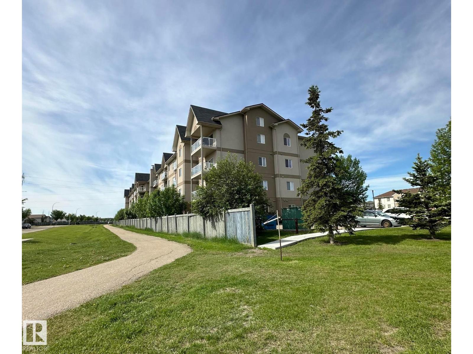 #116 5005 165 AV NW, Edmonton, Alberta