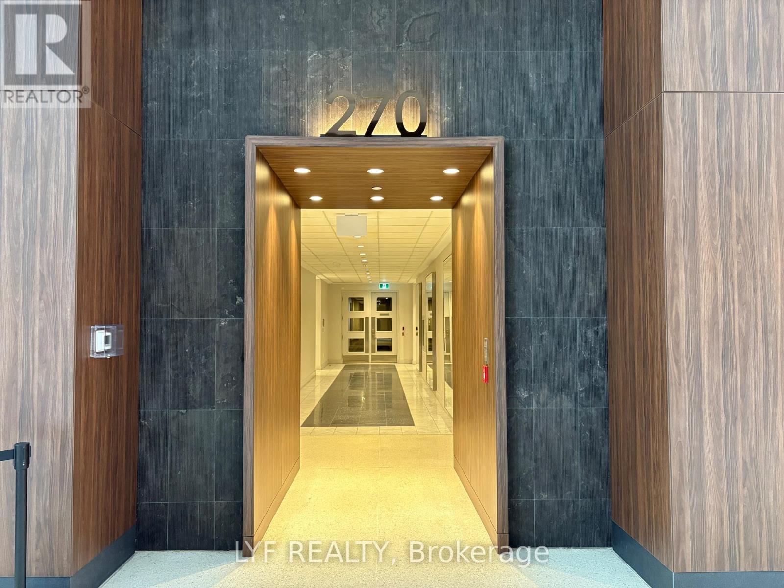 624 - 270 Wellington Street W, Toronto, Ontario  M5V 3P5 - Photo 3 - C13442220