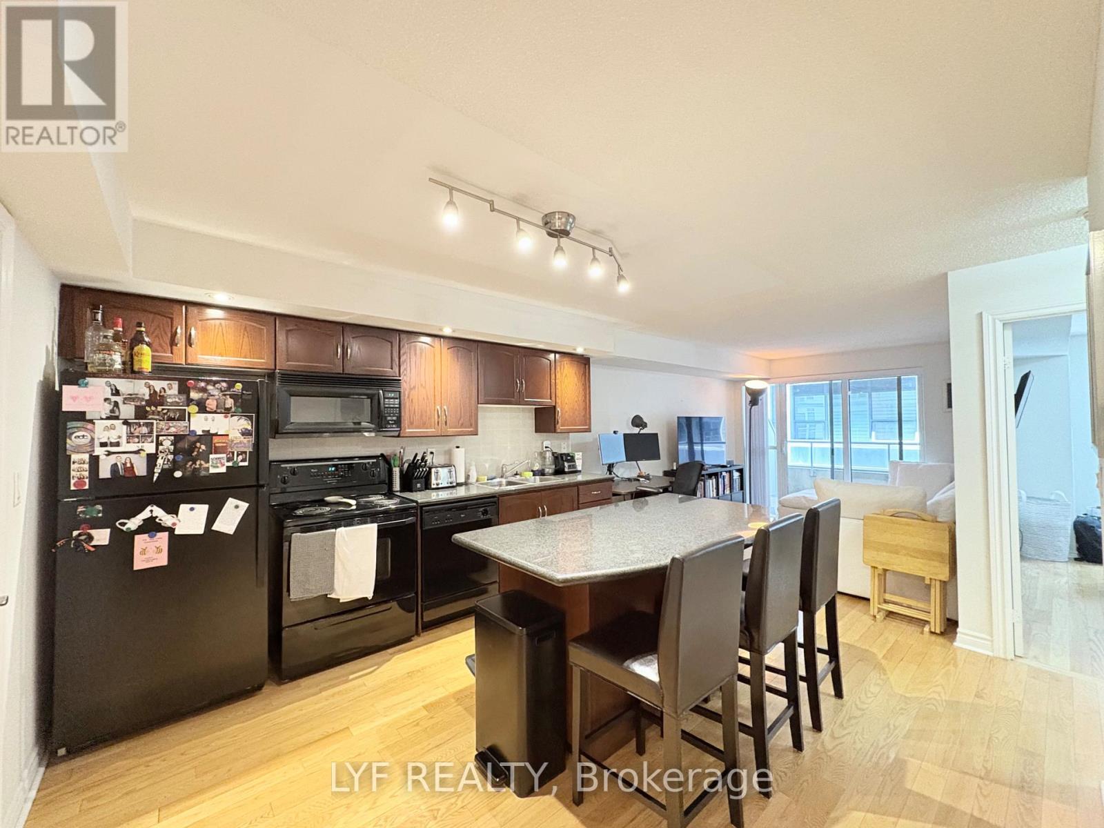 624 - 270 Wellington Street W, Toronto, Ontario  M5V 3P5 - Photo 5 - C13442220