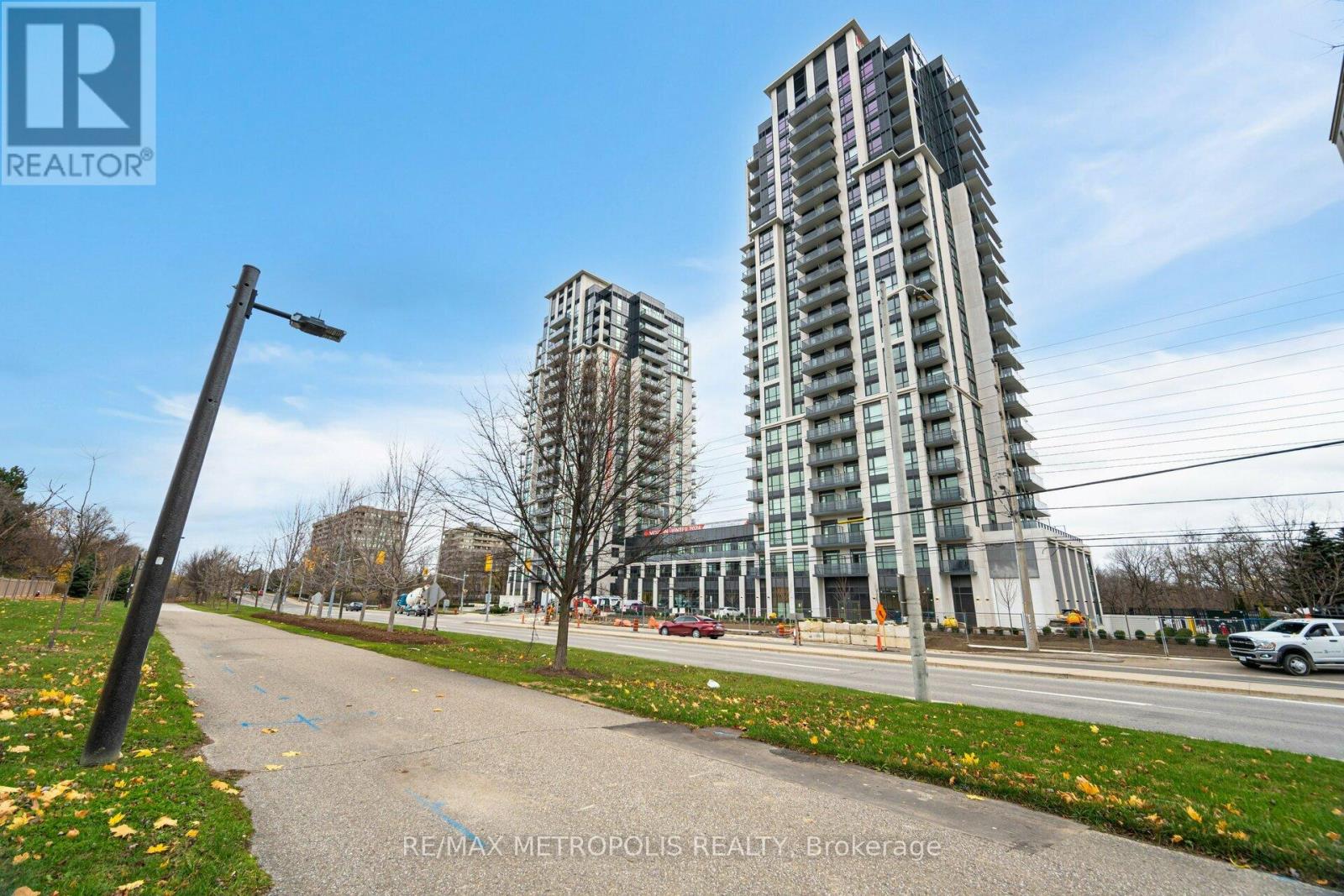 1704 - 202 Burnhamthorpe Road E, Mississauga, Ontario  L5A 0B2 - Photo 30 - W13442218