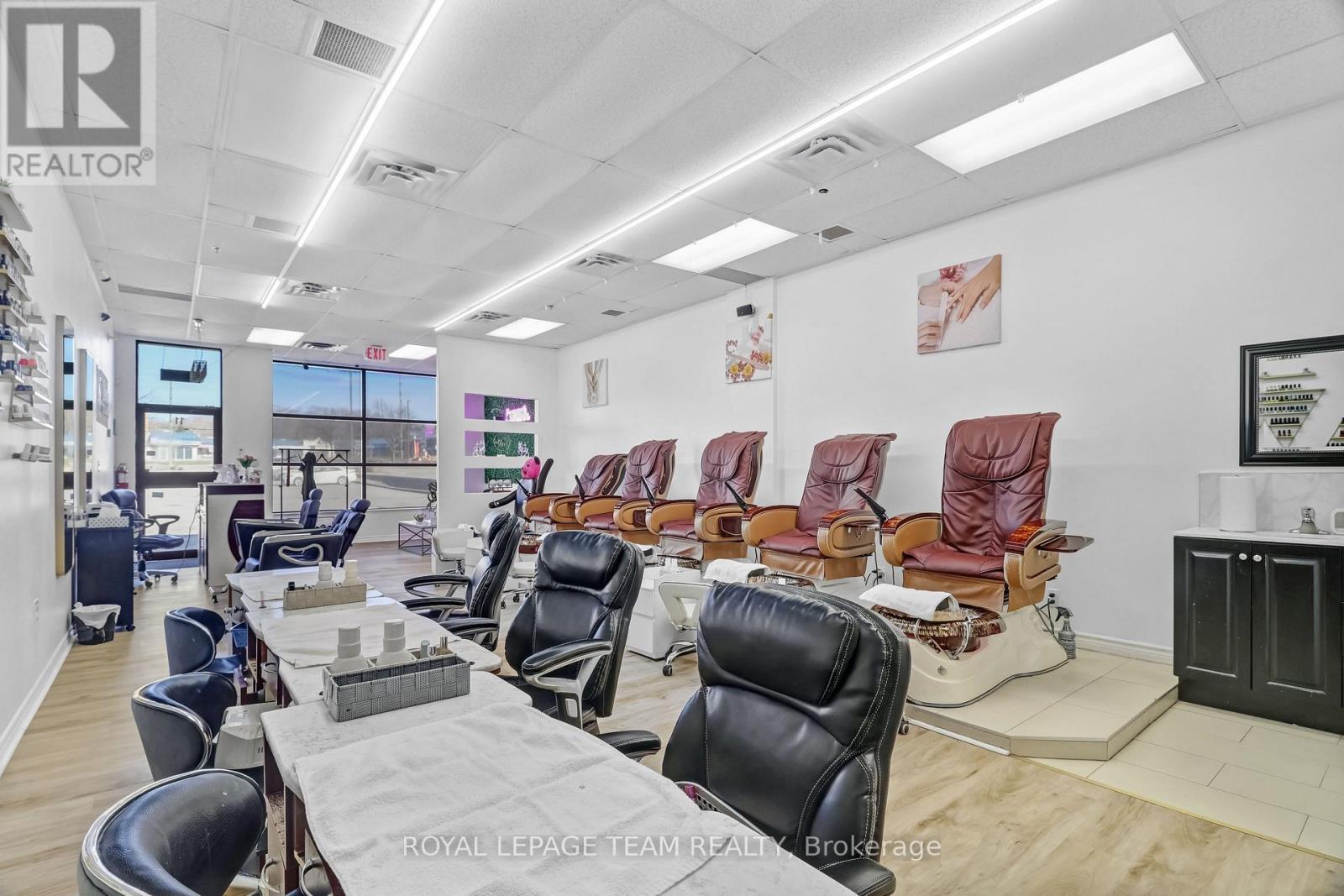 474 Hazeldean Road, Ottawa, Ontario  K2L 4E5 - Photo 9 - X13442262