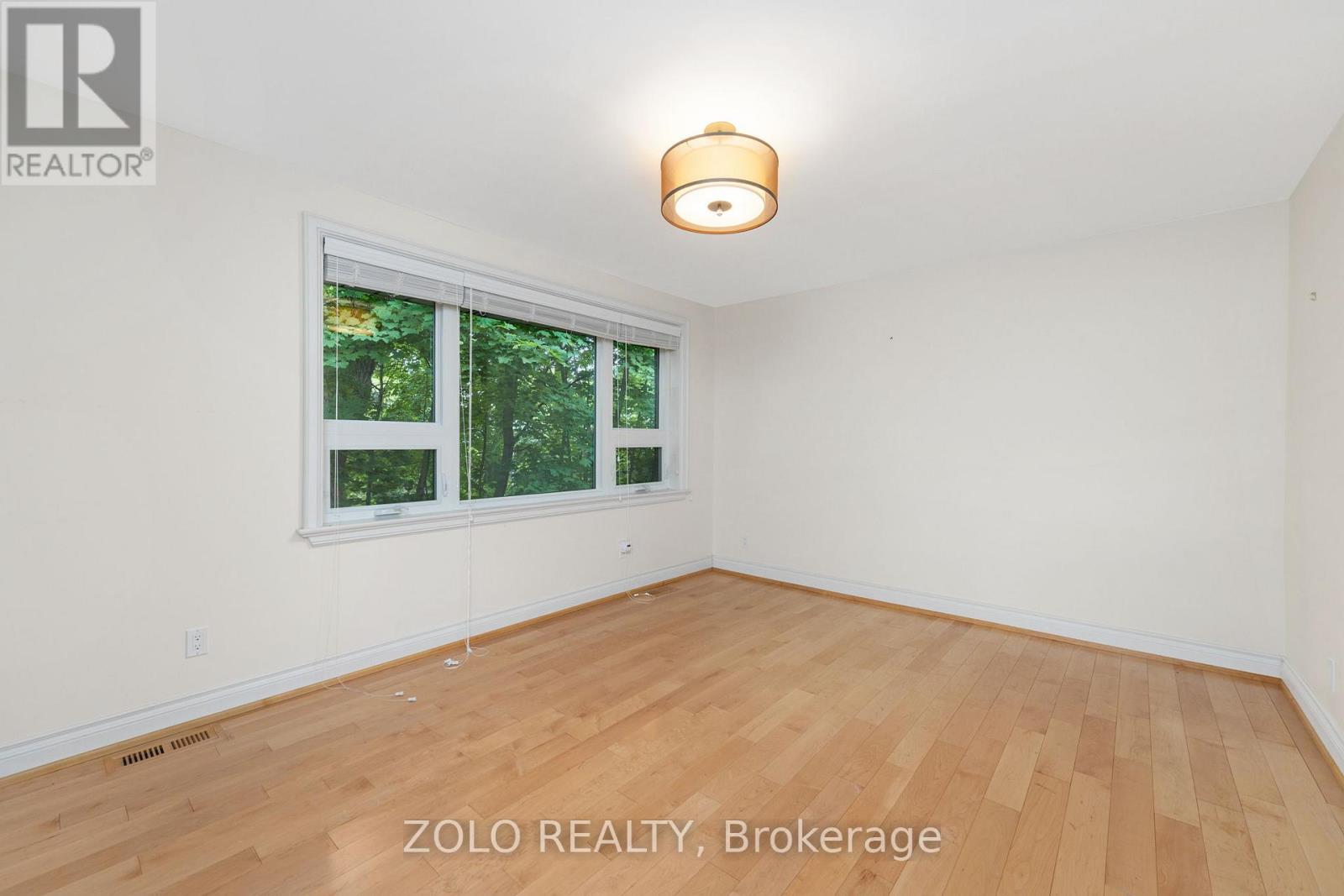 17 Hi Mount Drive, Toronto, Ontario  M2K 1X3 - Photo 20 - C13440304