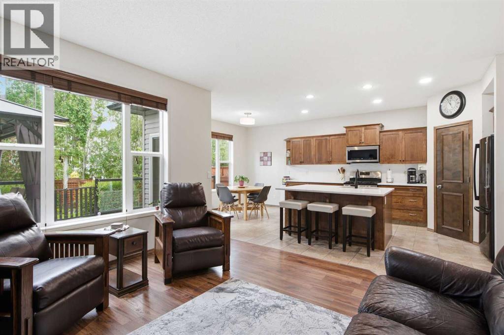 38 Tuscany Summit Green Nw, Calgary, Alberta  T3L 0B8 - Photo 5 - A2320929