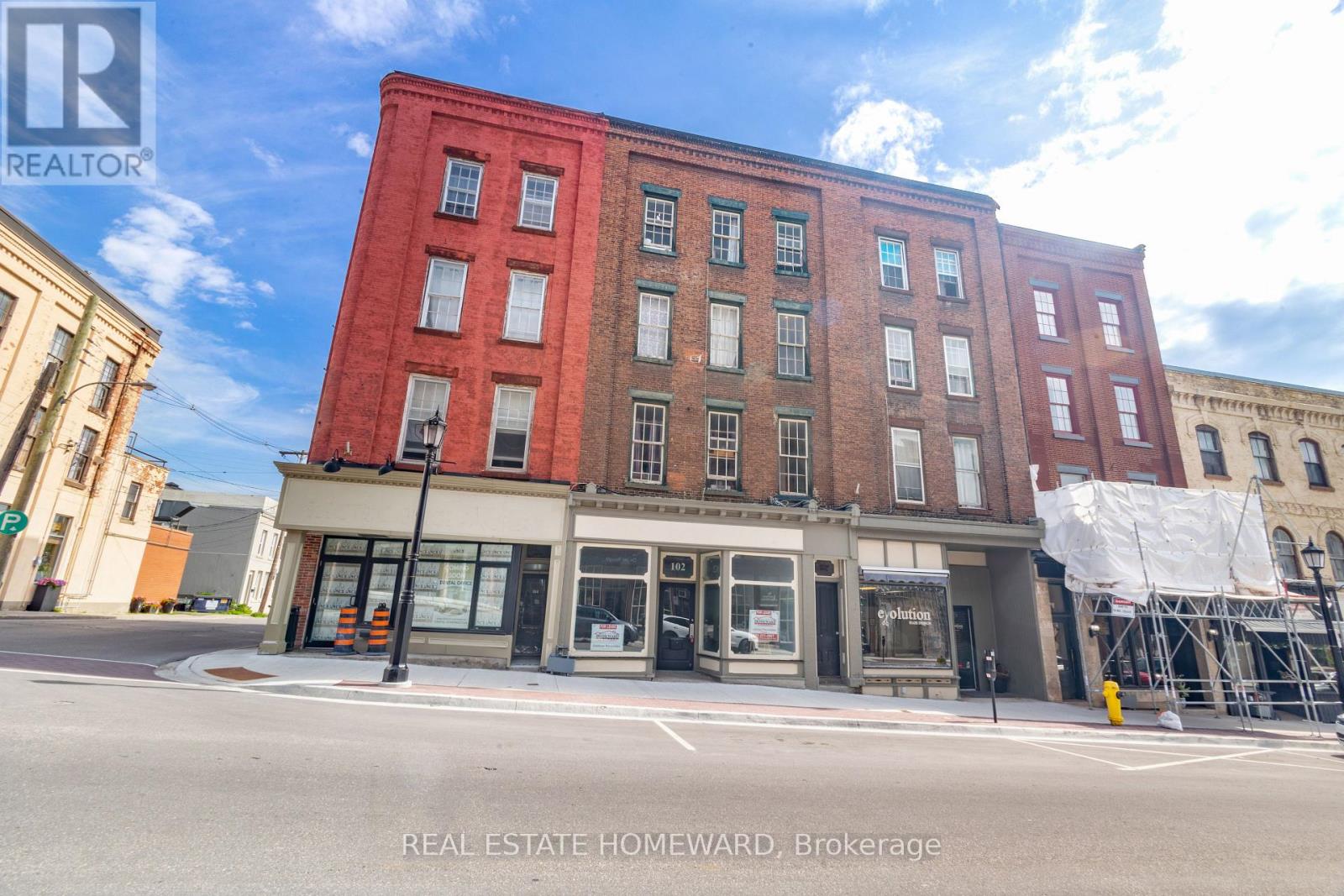 98-100 WALTON STREET, Port Hope, Ontario