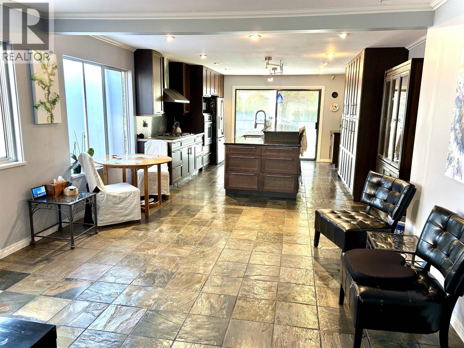 7560 Waterton Drive, Richmond, British Columbia  V7A 4G4 - Photo 10 - R3135563