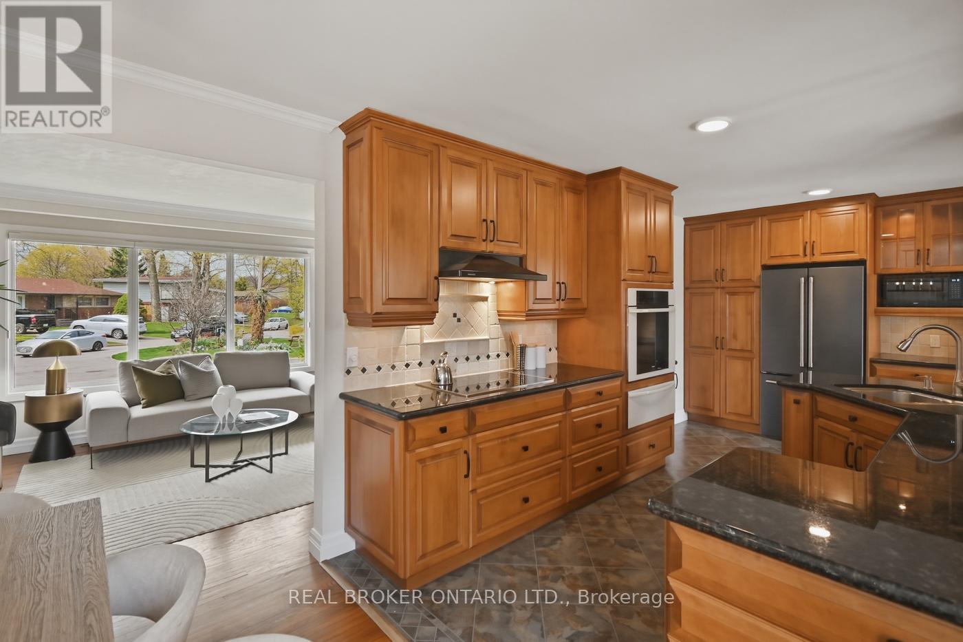 25 Victor Boulevard, St. Catharines, Ontario  L2T 2B4 - Photo 10 - X13442274