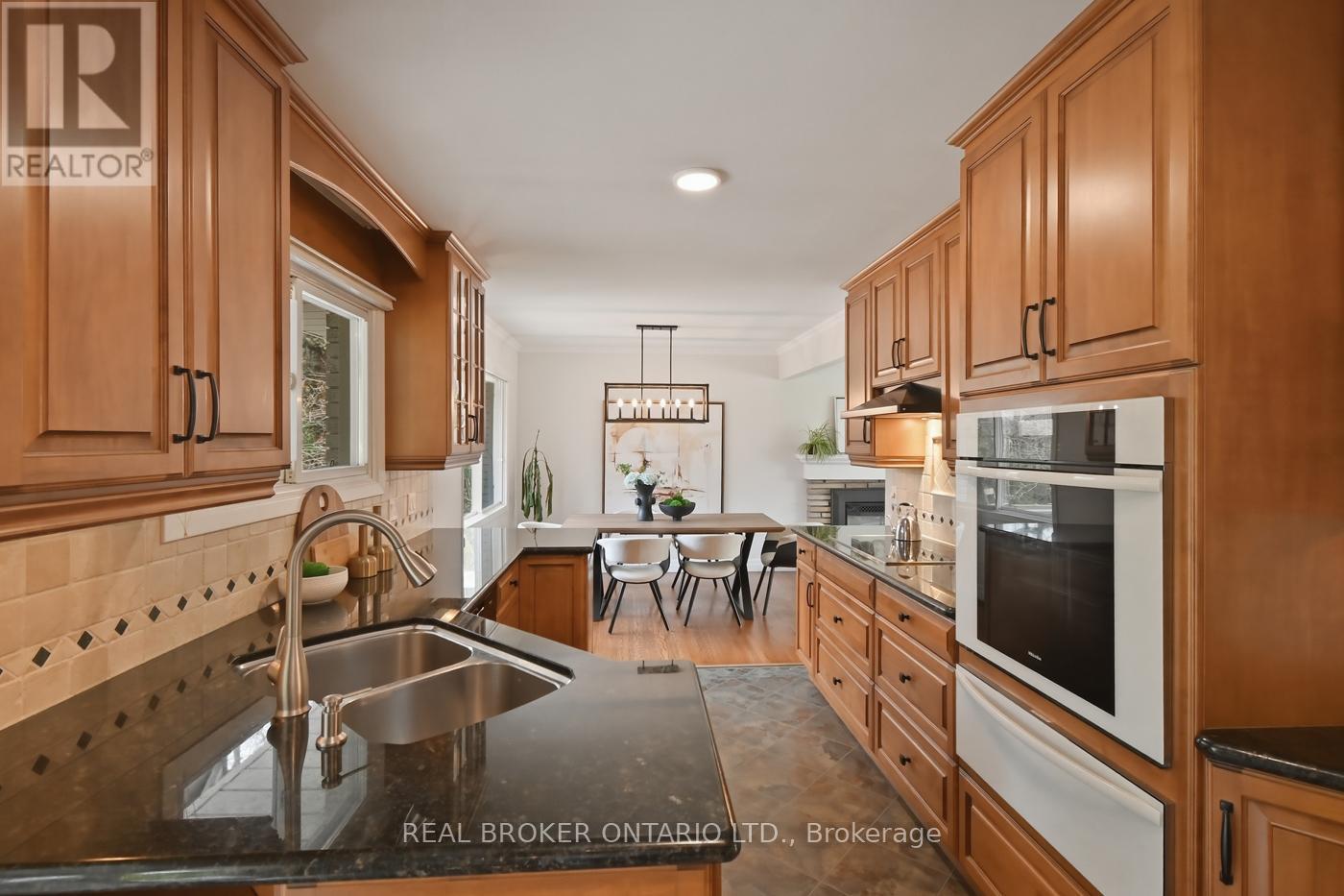 25 Victor Boulevard, St. Catharines, Ontario  L2T 2B4 - Photo 11 - X13442274