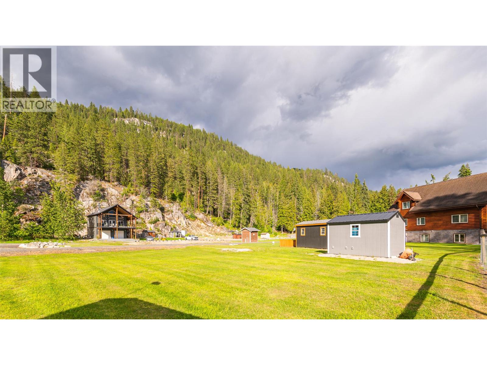 290 Laguna Crescent, Twin Bays, British Columbia  V0B 1A1 - Photo 7 - 10375321