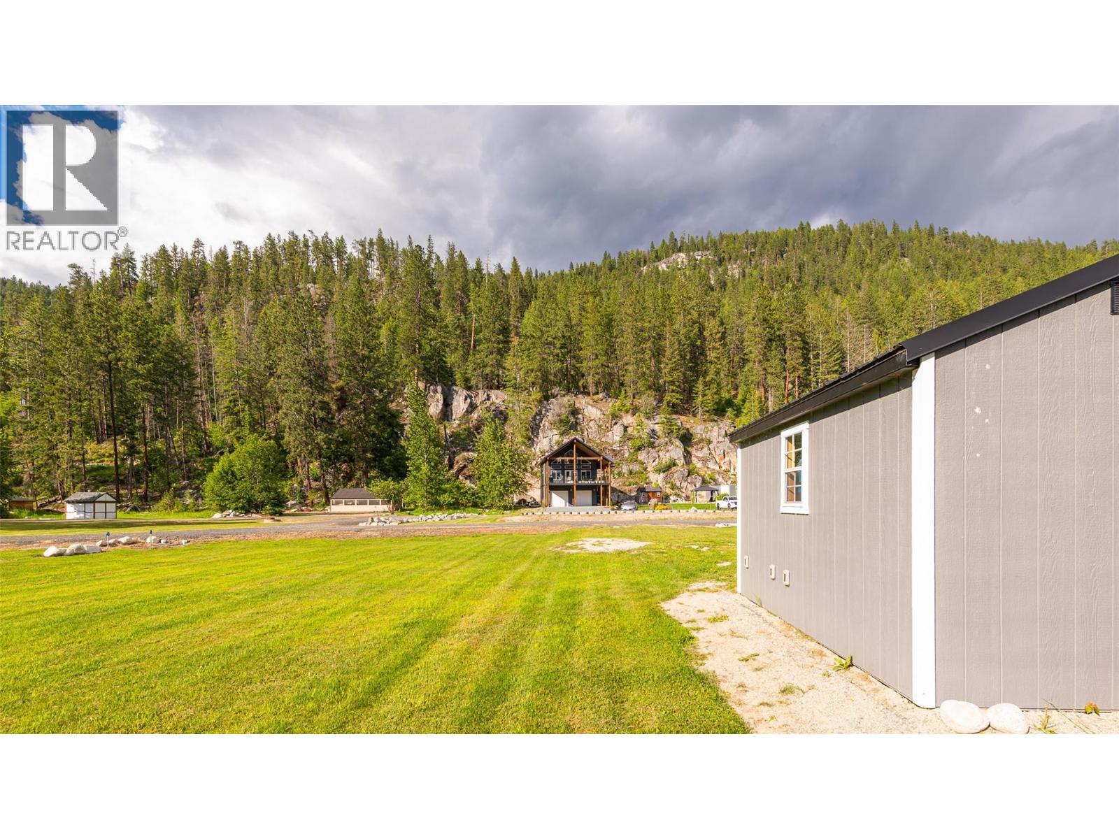 290 Laguna Crescent, Twin Bays, British Columbia  V0B 1A1 - Photo 6 - 10375321