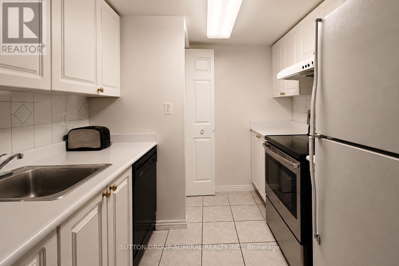 2305 - 3 Pemberton Avenue, Toronto, Ontario  M2M 4M1 - Photo 4 - C13442288