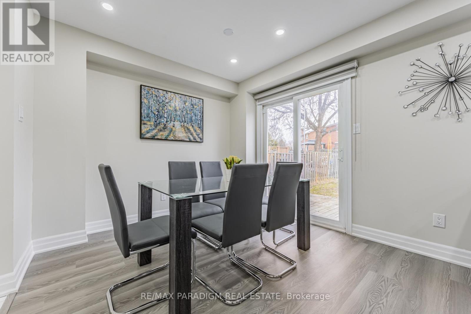 612 Flavelle Court, Pickering, Ontario L1V 3W6 - Photo 10 - E13442304
