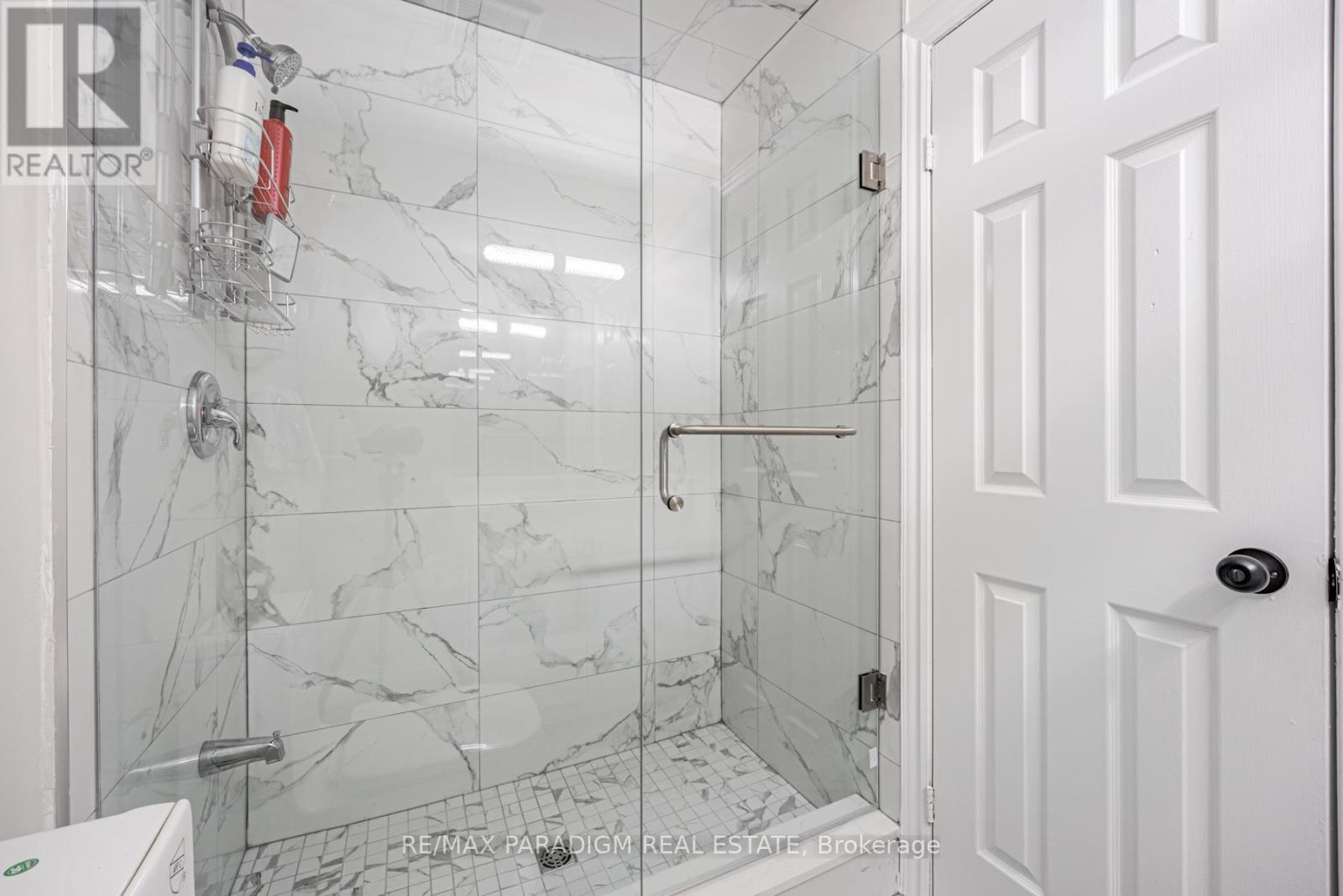 612 Flavelle Court, Pickering, Ontario L1V 3W6 - Photo 26 - E13442304