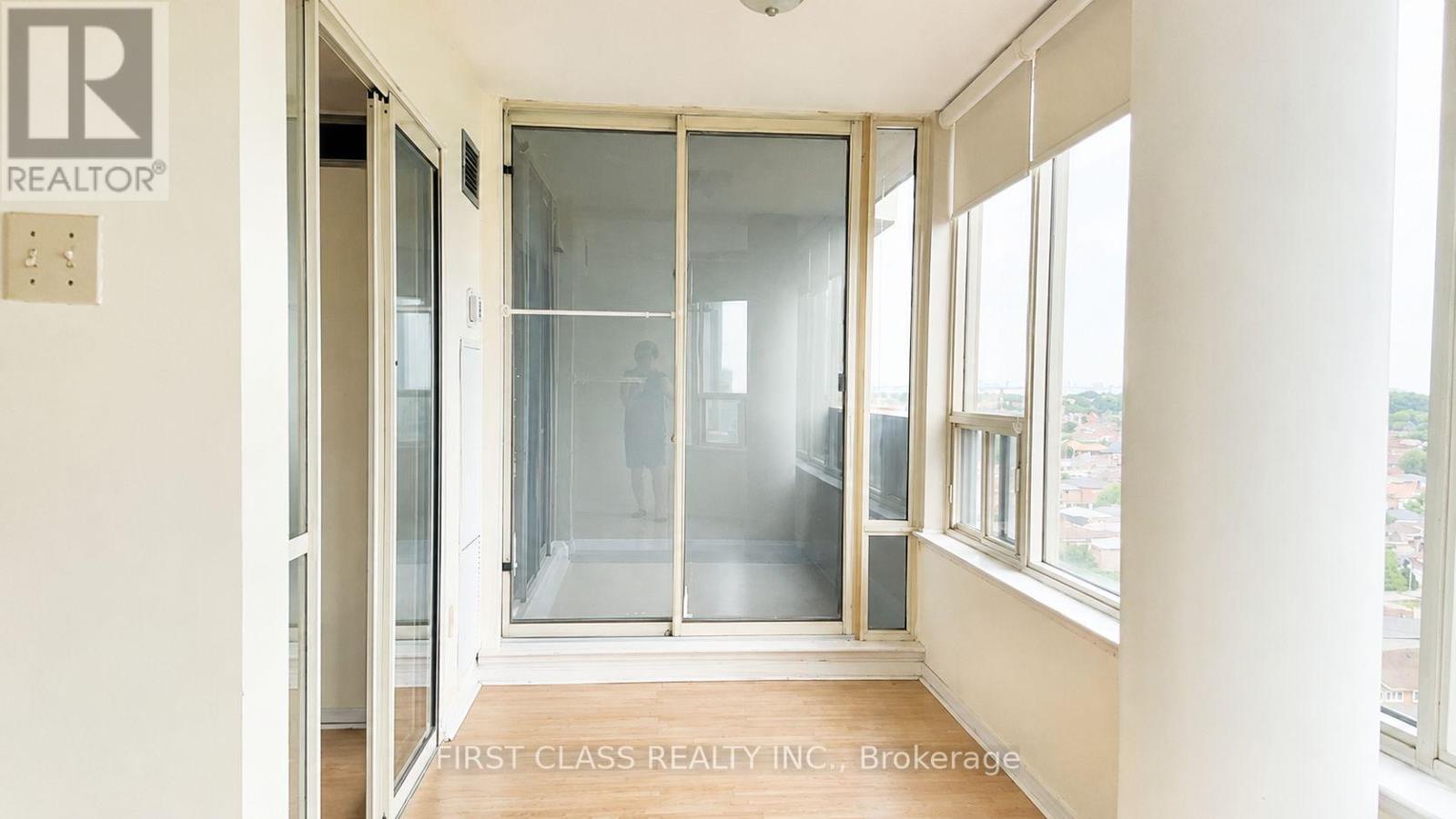 1407 - 700 Constellation Drive, Mississauga, Ontario  L5R 3G8 - Photo 16 - W13422632